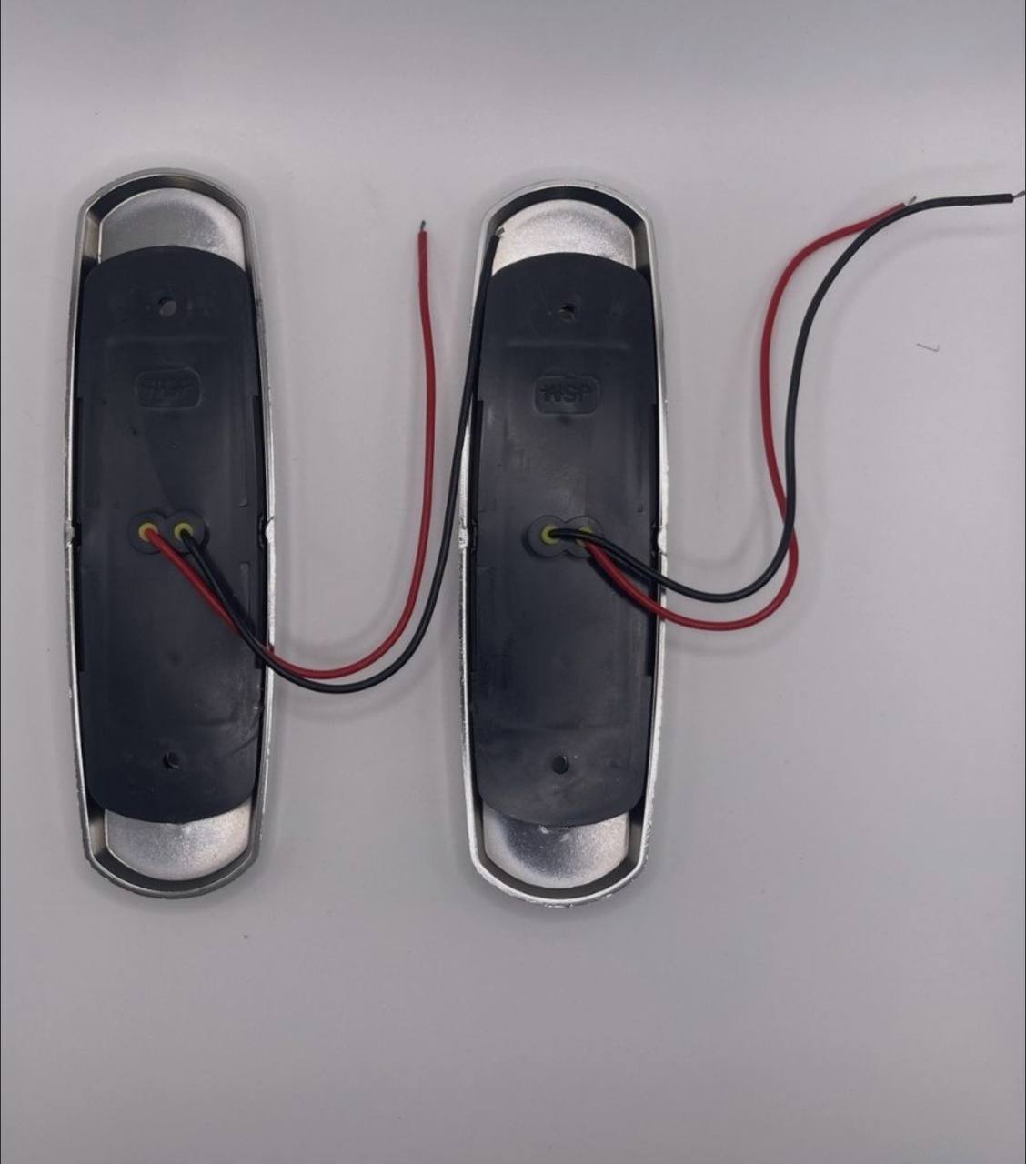 Светодиоднй фонарь-маркер (красный), 2 штуки