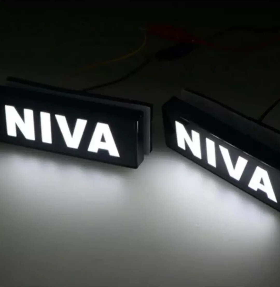 Светодиодный повторитель поворотника на (белый), 2 штуки