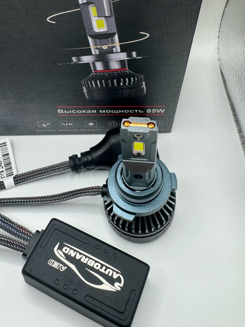 Лампа светодиодная AED999 цоколь HB4, 2 штуки